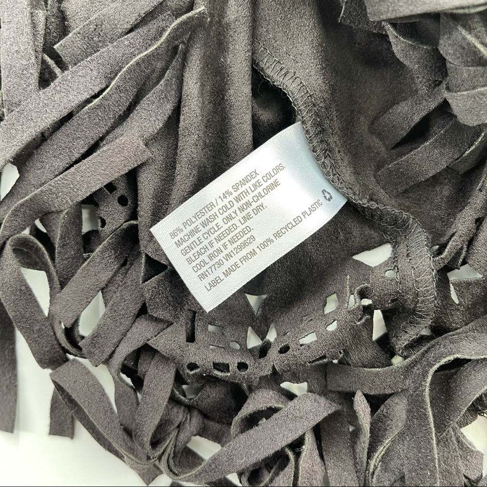 Black Suede Fringe Detailed Top - Picture 4 of 5